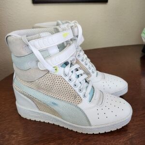 Puma Women's High-Top Sneakers - White and Gray